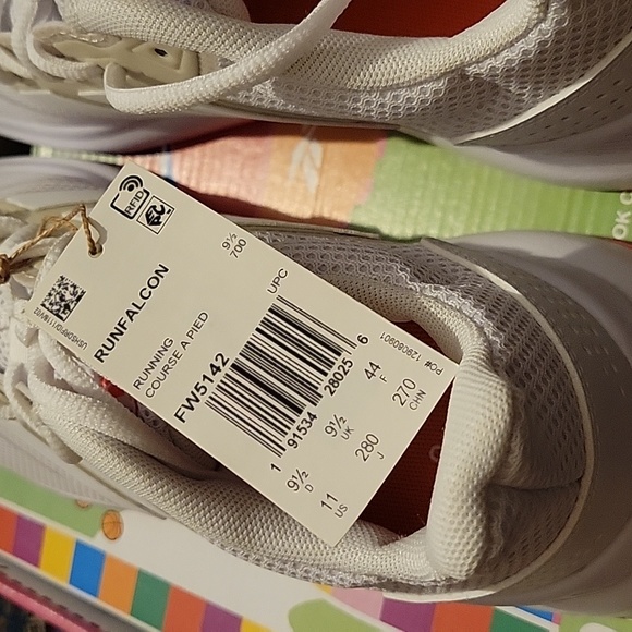 Adidas Run Falcon Runners - Picture 5 of 7